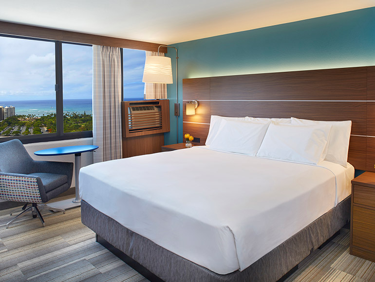 Official Site: Brand new Waikiki Hotel Near the Beach | Holiday Inn ...